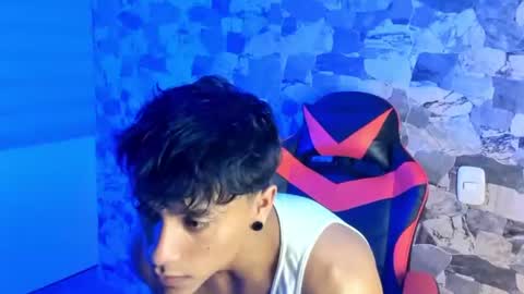 Snapshot of zyzz_1812 chatting on 07.20.26 zyzz_1812 online show from 07.20.26
