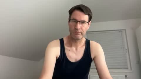 Snapshot of zzz123_cam chatting on 07.19.26 zzz123_cam online show from 07.19.26