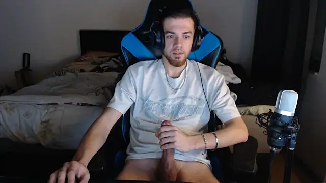 Snapshot of AlbanerYaro45 chatting on 12.09.24 AlbanerYaro45 online show from 12.09.24