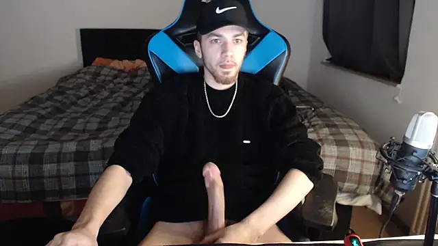 Snapshot of AlbanerYaro45 chatting on 01.22.25 AlbanerYaro45 online show from 01.22.25