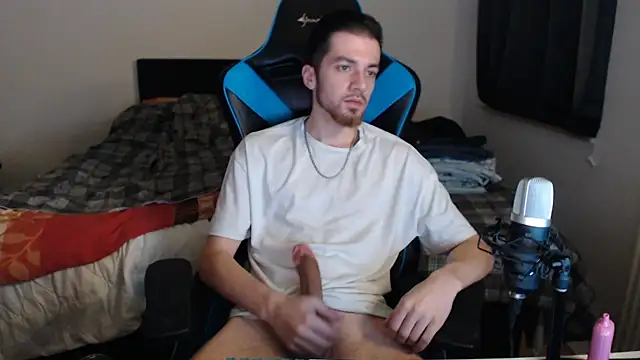 Snapshot of AlbanerYaro45 chatting on 02.26.25 AlbanerYaro45 online show from 02.26.25