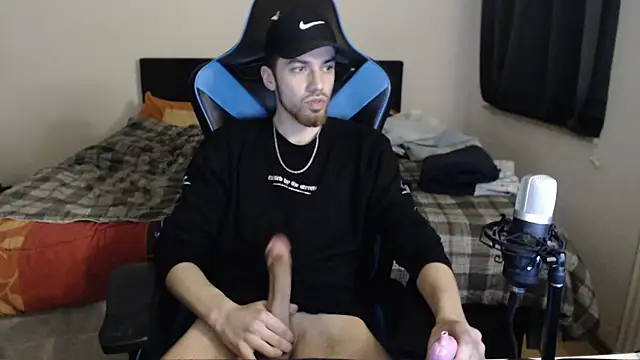 Snapshot of AlbanerYaro45 chatting on 03.01.25 AlbanerYaro45 online show from 03.01.25