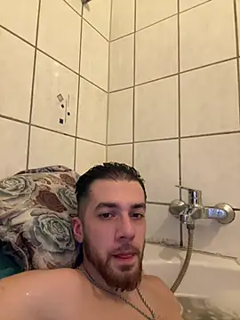 Snapshot of AlbanerYaro45 chatting on 03.11.25 AlbanerYaro45 online show from 03.11.25