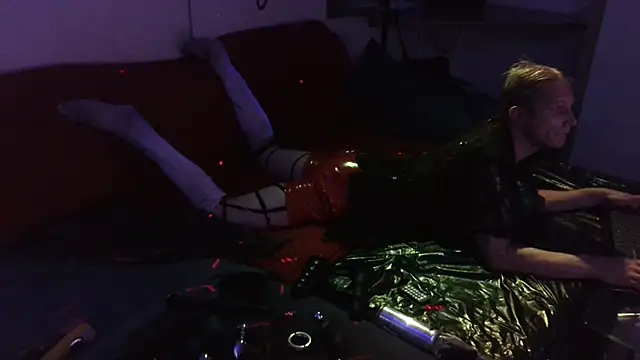 Snapshot of davidgntxxxxx chatting on 10.16.25 davidgntxxxxx online show from 10.16.25