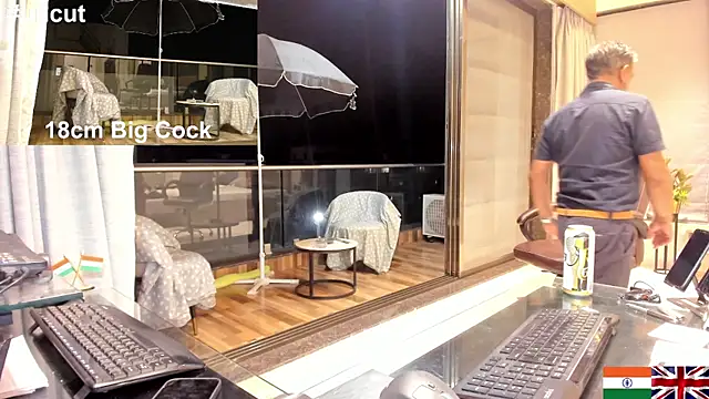 OnlineBossUK online show from 02.28.25