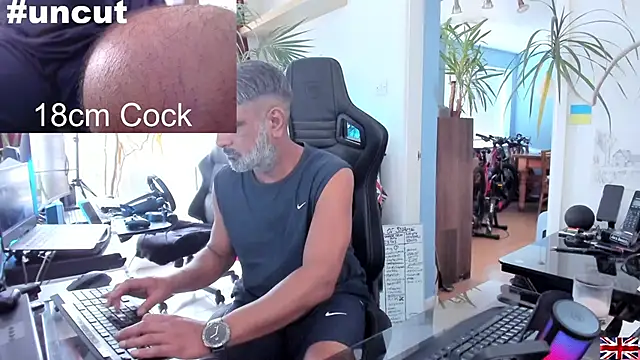 OnlineBossUK online show from 03.17.25