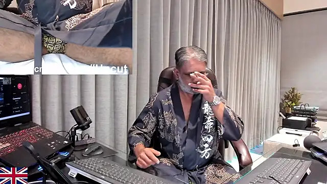 OnlineBossUK online show from 03.25.26