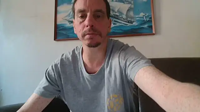Snapshot of cloupefun chatting on 06.11.26 cloupefun online show from 06.11.26