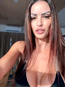 Snapshot of Helena_Karel chatting on 10.11.25 Helena Karel online show from 10.11.25