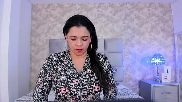 elizabeth coleman online show from 01.18.25