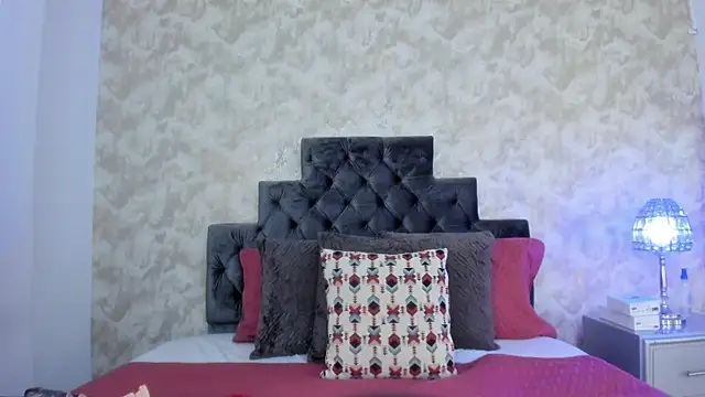 elizabeth coleman online show from 12.16.25