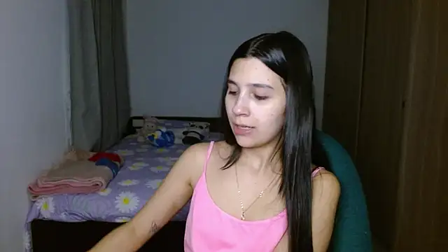 mia  lopez  online show from 09.10.25