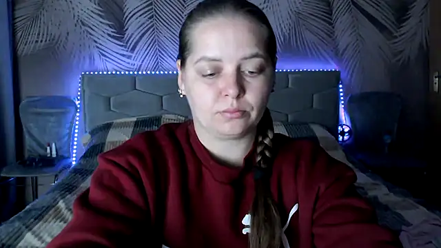 uliastar online show from 09.30.25