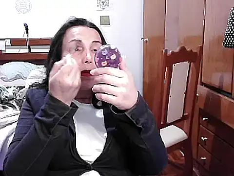 LauraVicttoria361215 online show from 12.11.24