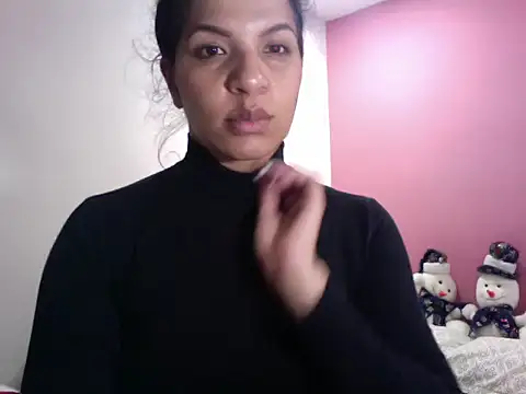 Snapshot of gatubelahot chatting on 01.07.25 gatubelahot online show from 01.07.25