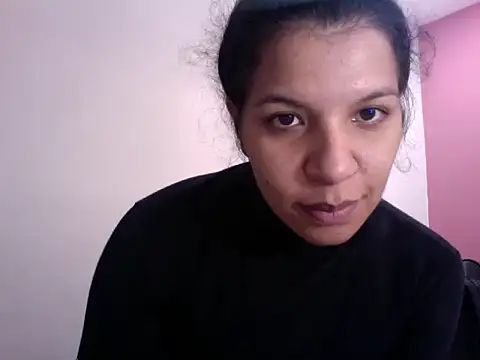 Snapshot of gatubelahot chatting on 01.24.25 gatubelahot online show from 01.24.25