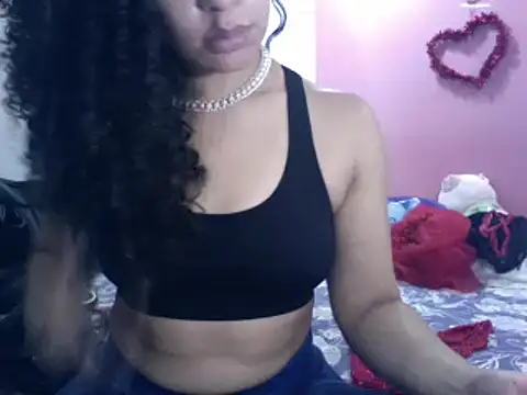 Snapshot of gatubelahot chatting on 02.12.25 gatubelahot online show from 02.12.25