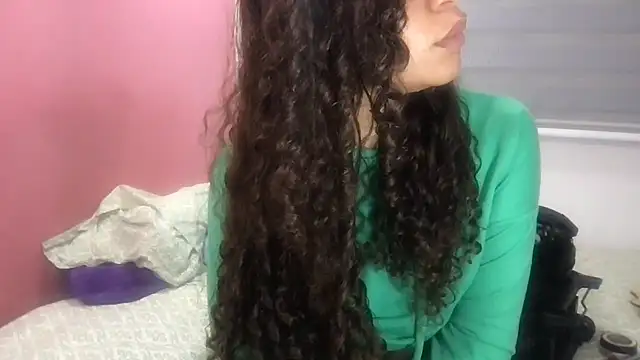 Snapshot of gatubelahot chatting on 09.22.25 gatubelahot online show from 09.22.25