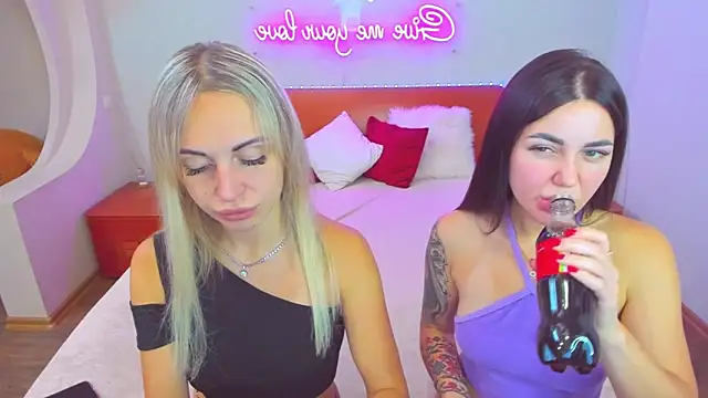 CrazyMilanka online show from 09.22.25