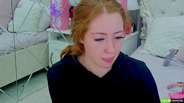 TinaBrook online show from 11.27.25