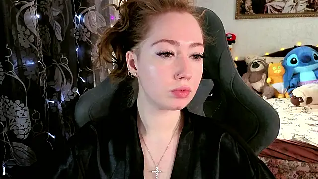 TinaBrook online show from 03.25.26