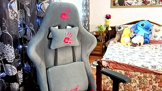 TinaBrook online show from 03.27.26