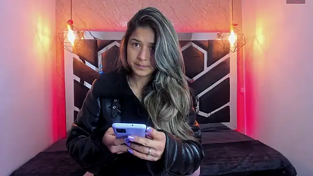 lilith nv online show from 01.28.25