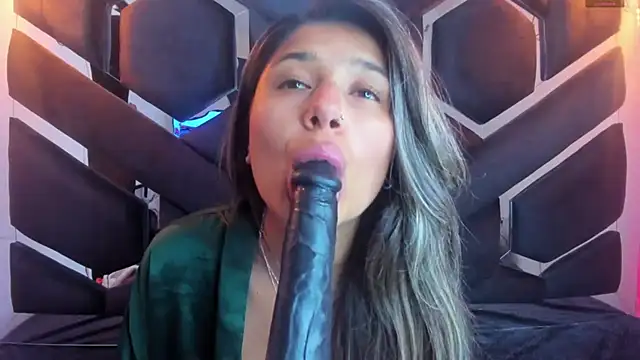 lilith nv online show from 02.28.25