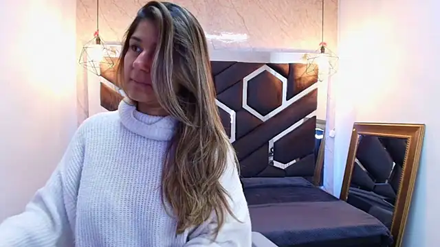 lilith nv online show from 09.22.25