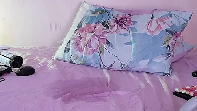 kinkylittlegirll online show from 03.23.26