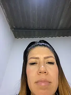 Snapshot of martina_contreras chatting on 01.02.25 martina contreras online show from 01.02.25