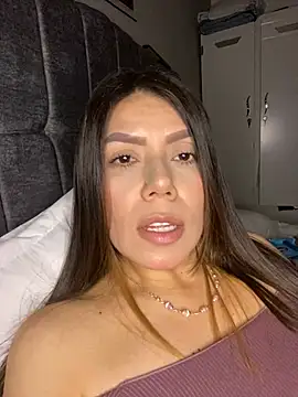 martina contreras online show from 04.12.26