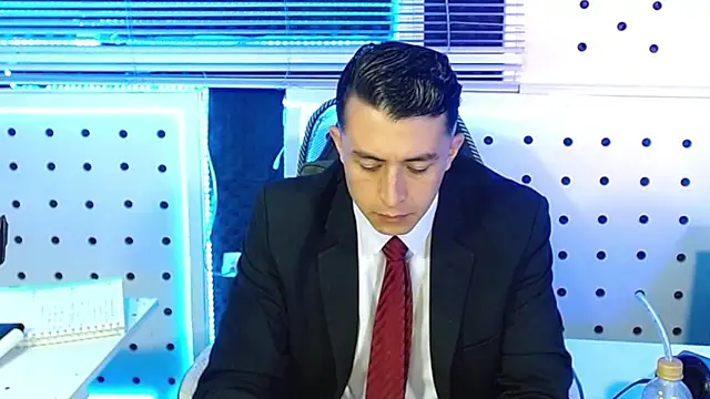 Darko0717 online show from 11.21.25