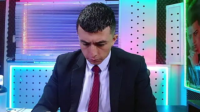 Snapshot of Darko0717 chatting on 02.25.26 Darko0717 online show from 02.25.26