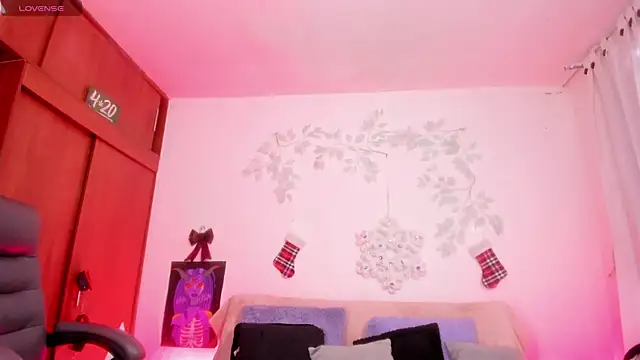 Cata green online show from 12.04.25