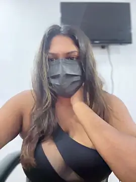 Snapshot of Black_Beauty997 chatting on 01.26.25 Black Beauty997 online show from 01.26.25