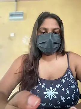 Snapshot of Black_Beauty997 chatting on 03.18.25 Black Beauty997 online show from 03.18.25