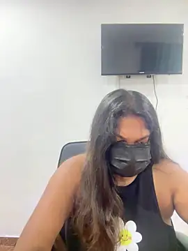 Snapshot of Black_Beauty997 chatting on 09.08.25 Black Beauty997 online show from 09.08.25