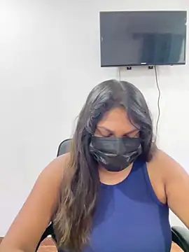 Snapshot of Black_Beauty997 chatting on 09.15.25 Black Beauty997 online show from 09.15.25