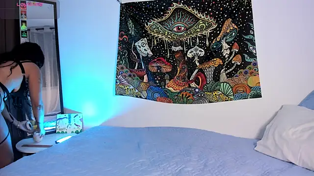 emilybae  online show from 10.09.25