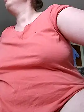 Snapshot of xxSexyBushLinnxx chatting on 05.03.26 xxSexyBushLinnxx online show from 05.03.26