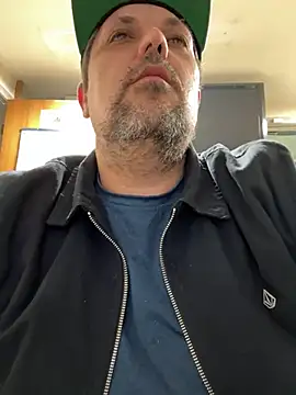 tank32s online show from 12.21.24