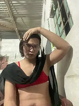 Apple00001xh online show from 02.06.26