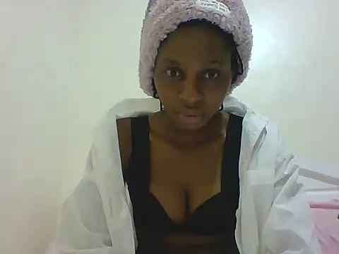Snapshot of sabssexy chatting on 06.19.26 sabssexy online show from 06.19.26