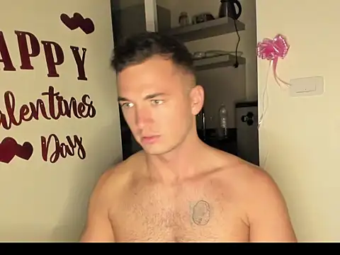 Snapshot of paulblack21 chatting on 02.11.26 paulblack21 online show from 02.11.26