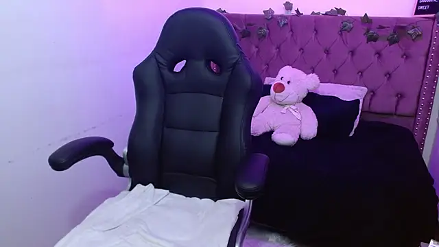 Scarlett Sweet online show from 02.11.25
