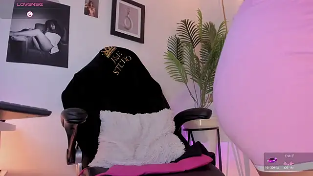 brianahill  online show from 03.27.26