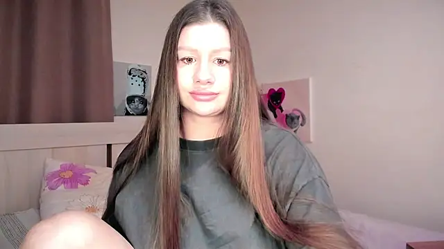 JuicyHelenX online show from 02.05.26