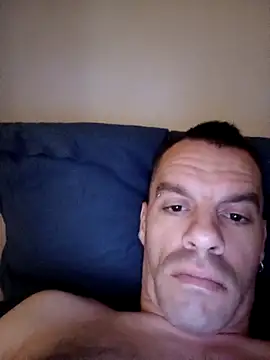 Snapshot of Alainsolo chatting on 09.13.25 Alainsolo online show from 09.13.25