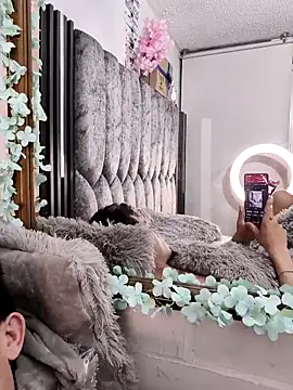 Juam22 online show from 10.18.25